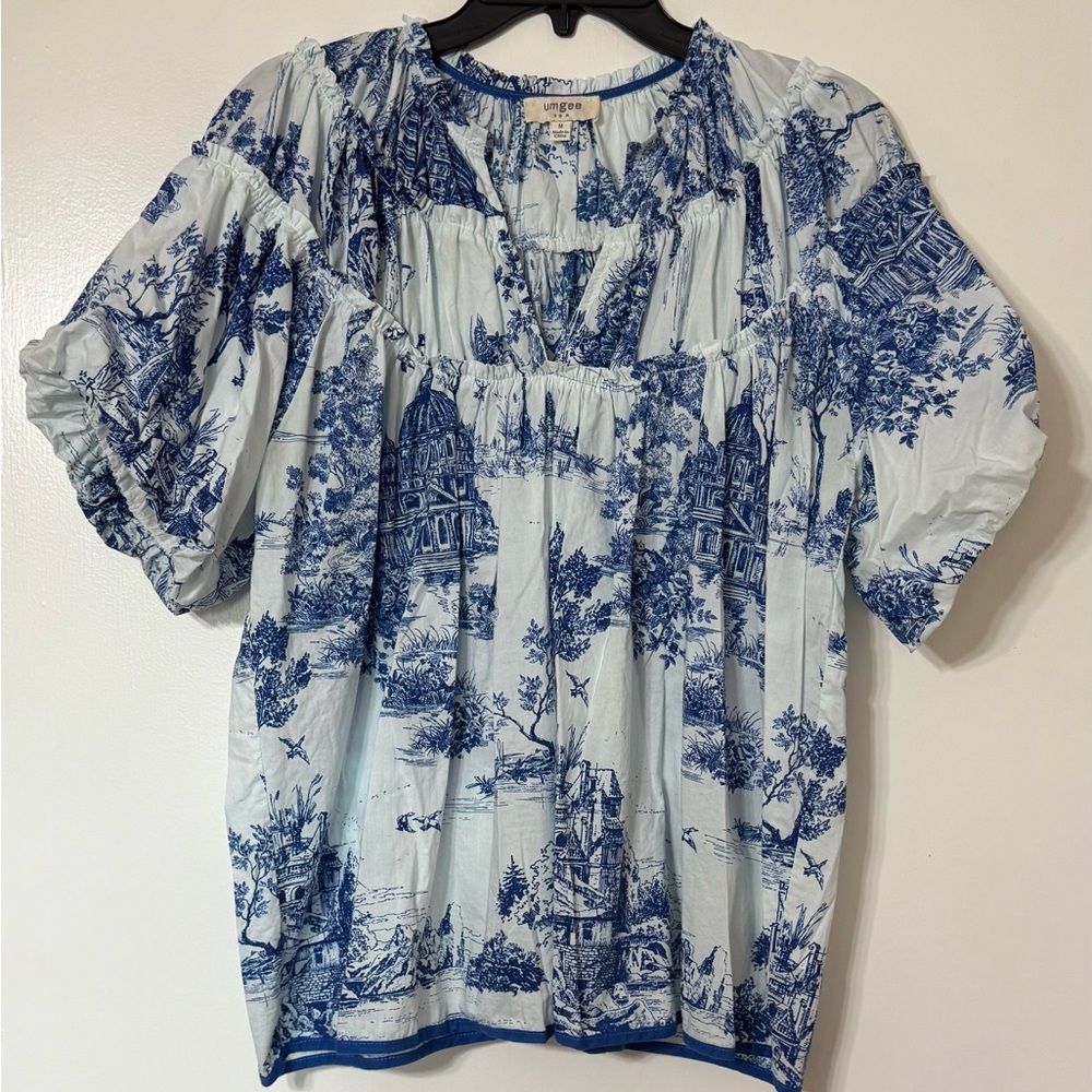 Umgee Toile Blue and White Women's Top Size M